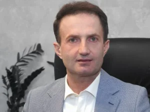 بهترین دکتر تزریق فیلر